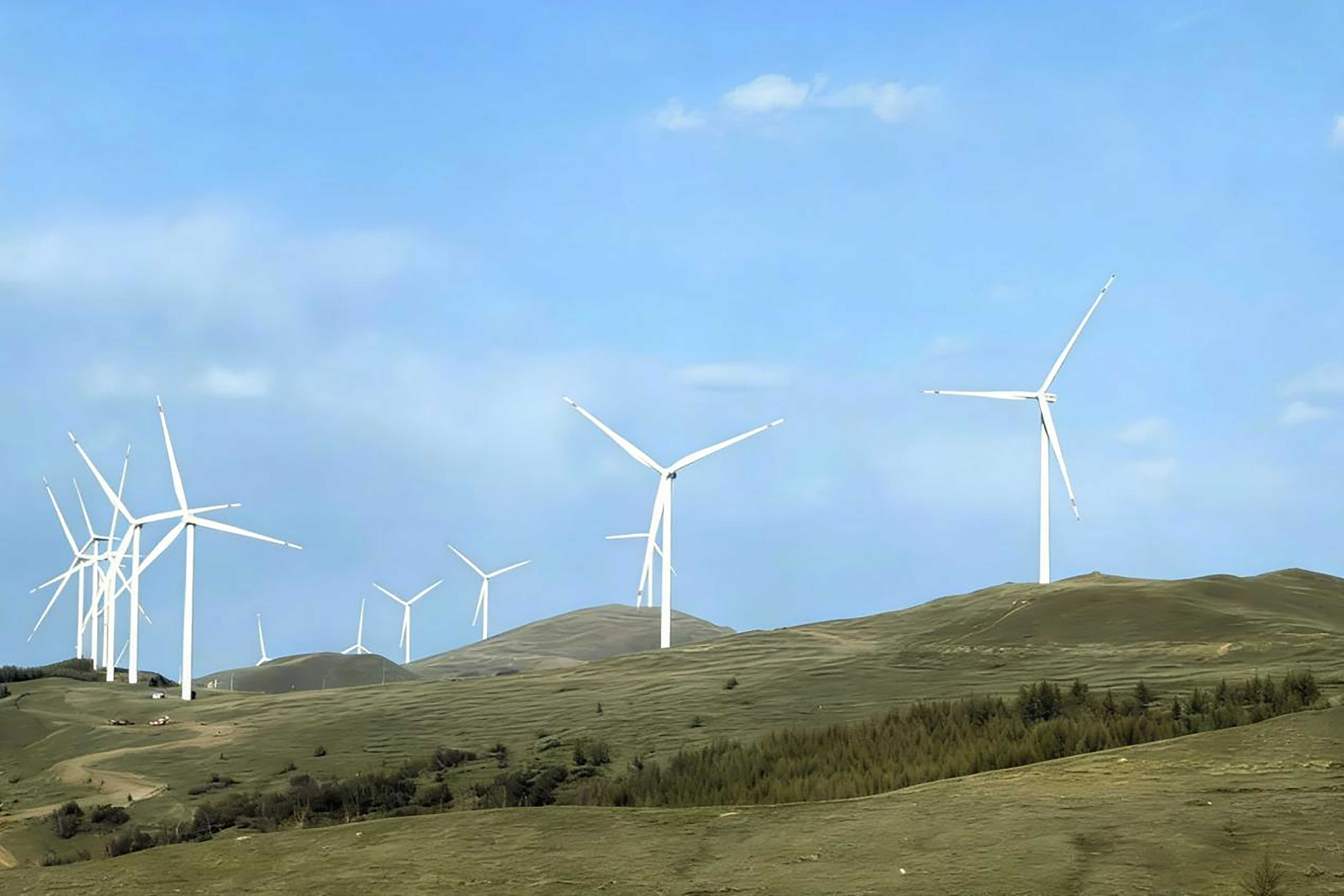 上海晶紓風力發電有限公司馭風行動5OMW分散式風電項目4.jpg